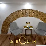 Arcum 게스트하우스 4*