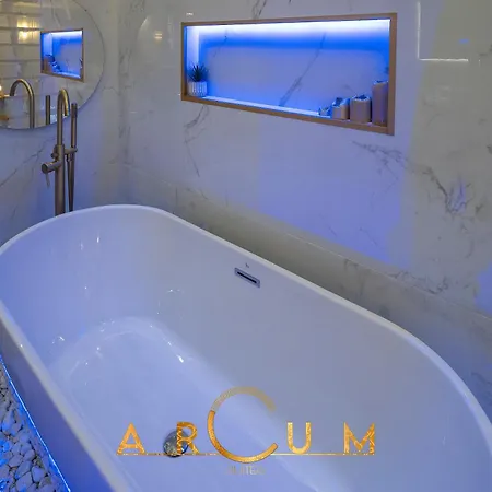 Arcum *
