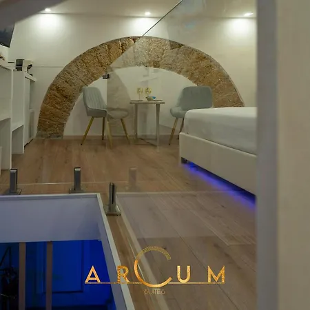 Arcum *