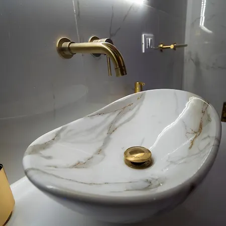 Arcum 4* باليرمو